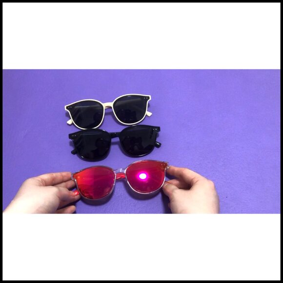 Cat Eye Sunglasses with Mirrored Lens UV400 Protection Plastic Frame main image 4